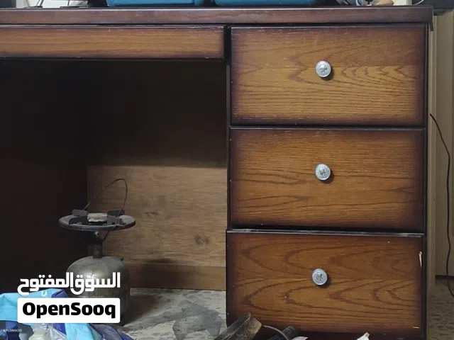 مكتب خشب ...