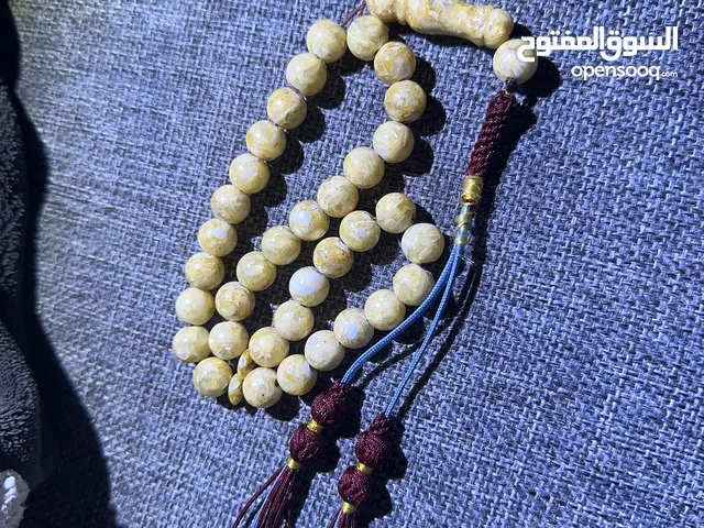 مسباح صدف صدفي لون جميل وقديم جدا ونضيف 37 خرزه مسباح