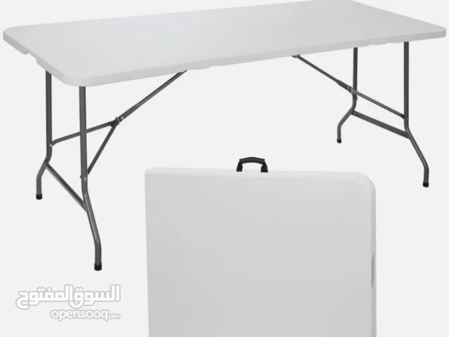 طاولة قابلة للطي