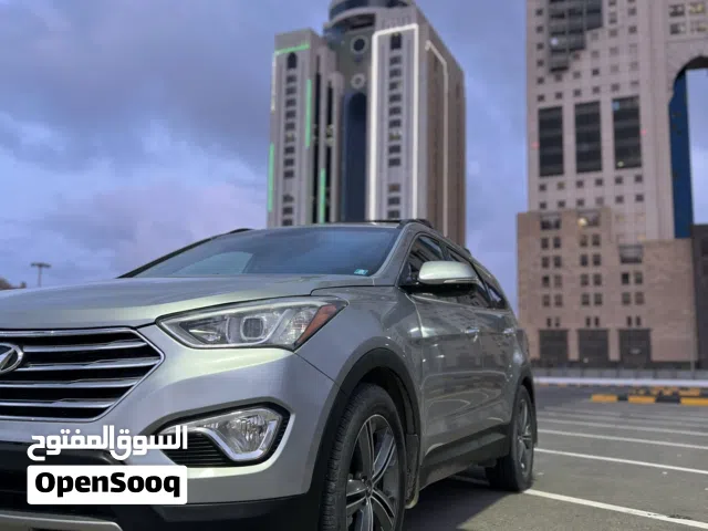 2016 هيونداي سنتافي Limited