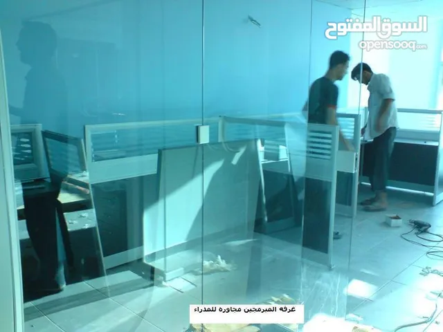 مكتب تجاري فاخر جدا للايجار في أفضل مواقع خلدا الرقم المرجعي : 3624