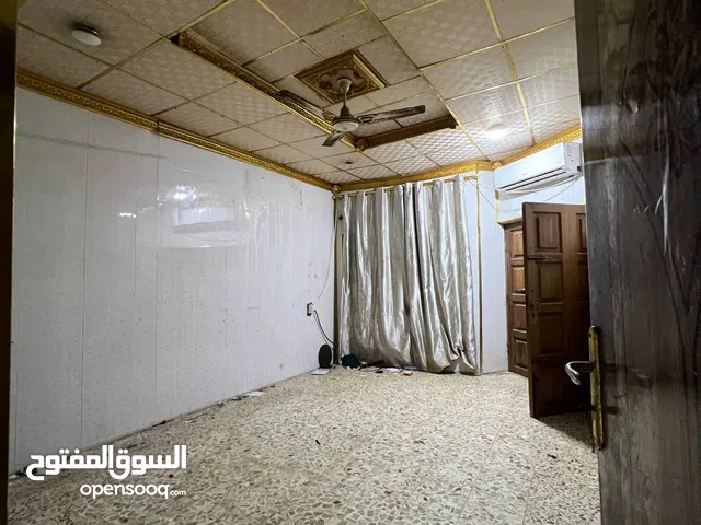 150m2 2 Bedrooms Apartments for Rent in Basra Al Jameea