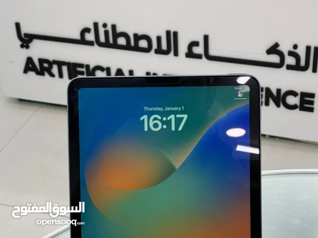 Apple iPad pro 3 256 GB in Al Dakhiliya