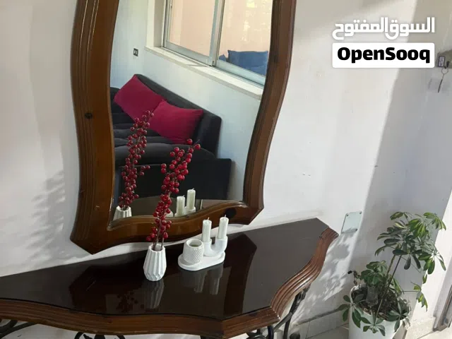 طاولة  سفرة وطاولة جانبية عدد 2 وكونسول مراية مدخل