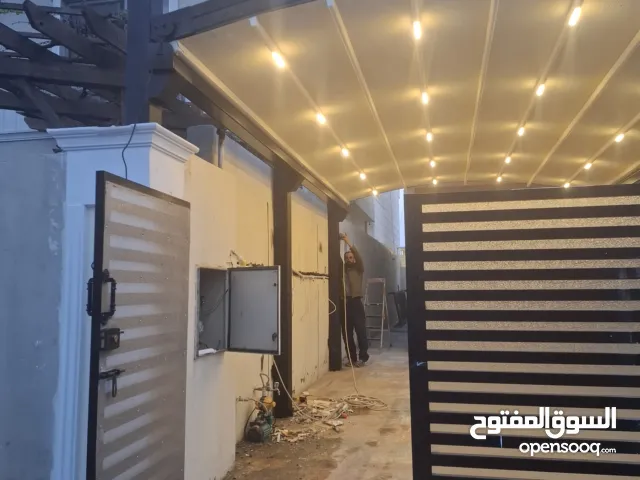 مضلات متحركة وثابتة حسب التصميم