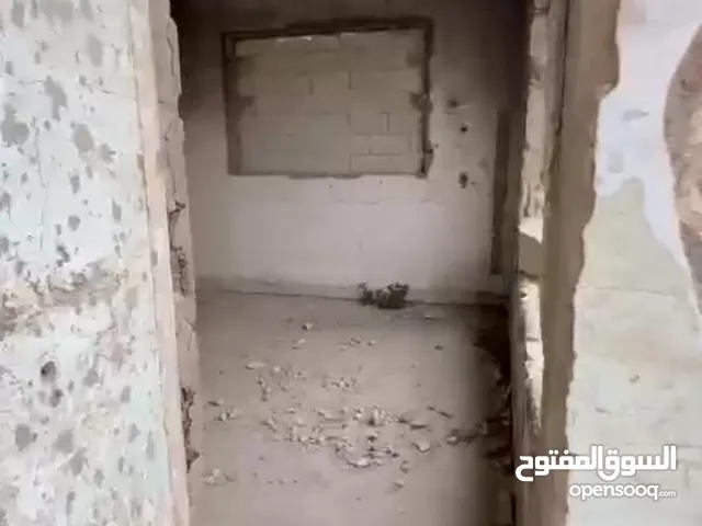 210 m2 5 Bedrooms Apartments for Sale in Homs Other