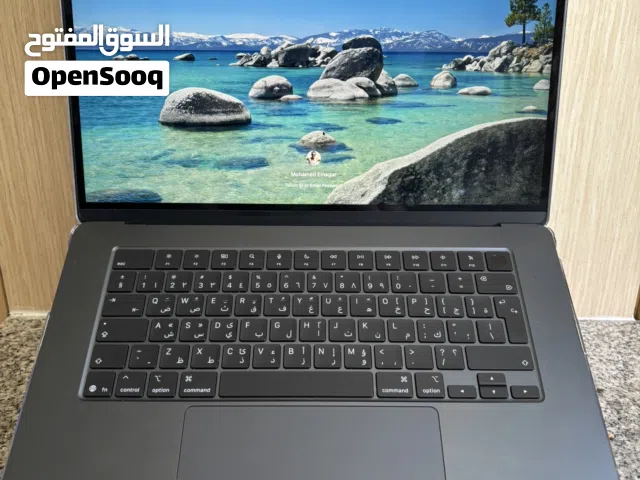 MacBook Air  M4 15 inch  2025 same like new.20 battery cycle  only