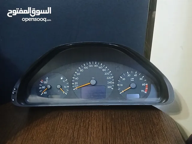 قطع واكسسوارات مرسيدس بحاله ممتازه