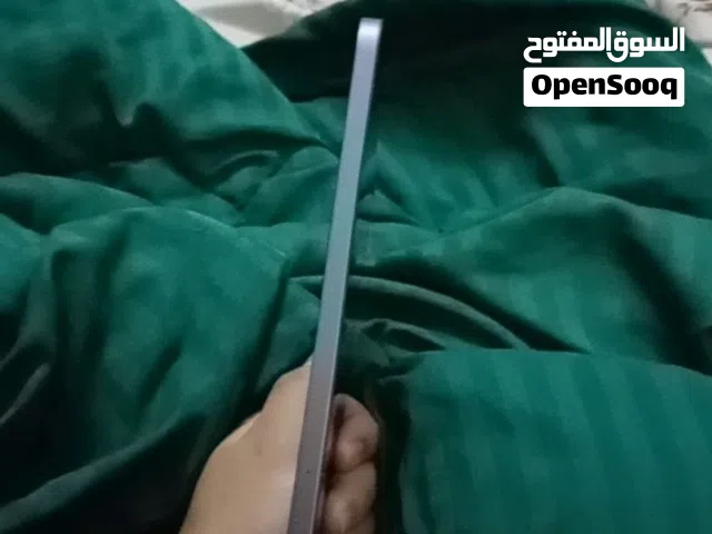 ايباد 11 برو صفقه شاهد الوصف