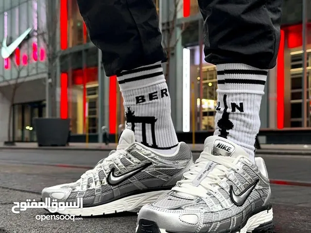 36.5 Sport Shoes in Ajman