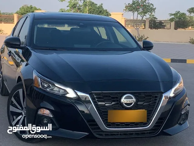 Used Nissan Altima in Al Batinah