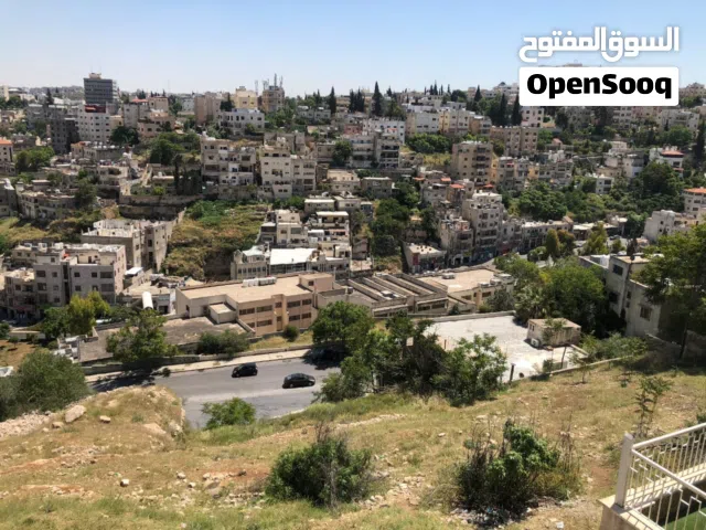 أرض للبيع في أجمل مناطق  عمان