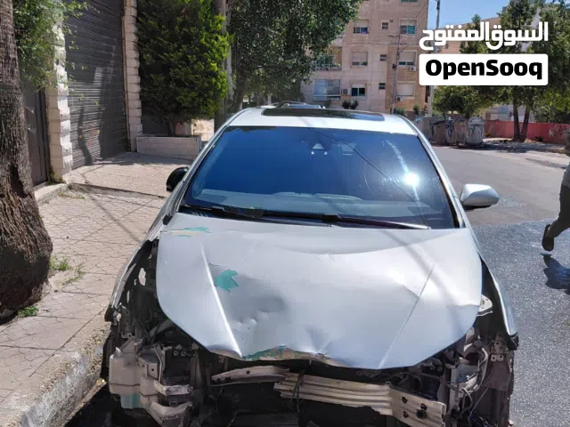 2021 تويوتا بريوس XLE