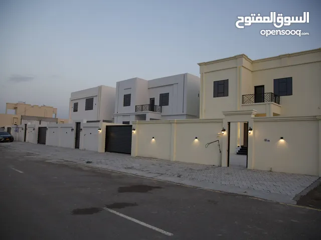 255 m2 4 Bedrooms Villa for Sale in Al Batinah Barka