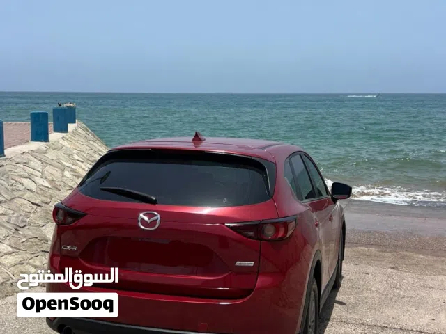 2018 مازدا CX-5 Akera