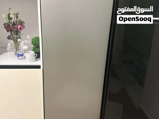 فريز للبيع مستعمل استعمال بسيط شبه جديد ماركة جراند