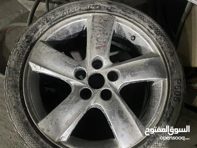 Other 17 Tyre & Rim in Al Batinah