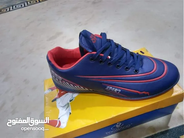 43 Sport Shoes in Basra