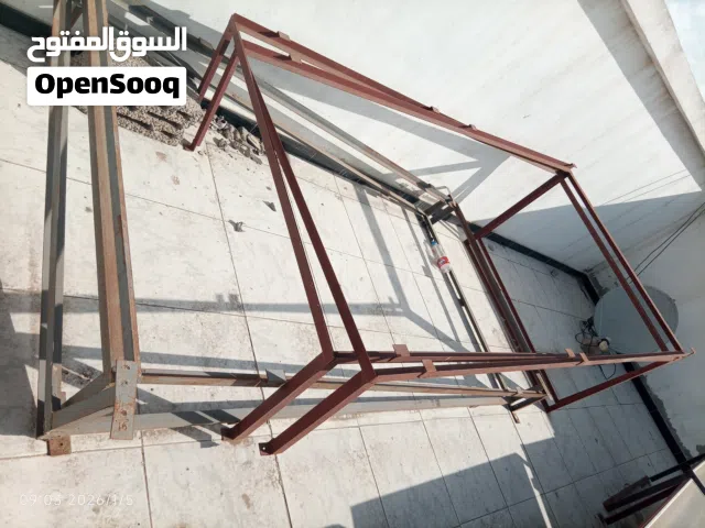 قواعد الواح شمسي عدد 4 سعر 70 الف كلهم