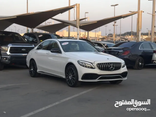 مرسيدس C300 موصفات أمريكية موديل 2019