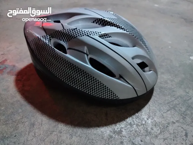 خوذة دراجة هوائية للبيع