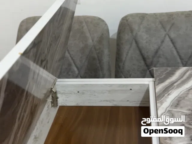 Table extendable