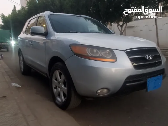 Used Hyundai Santa Fe in Sana'a