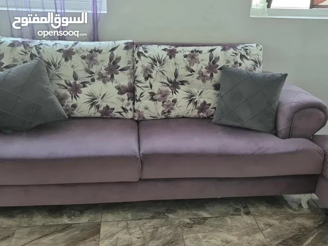 3 seater sofa with cushions