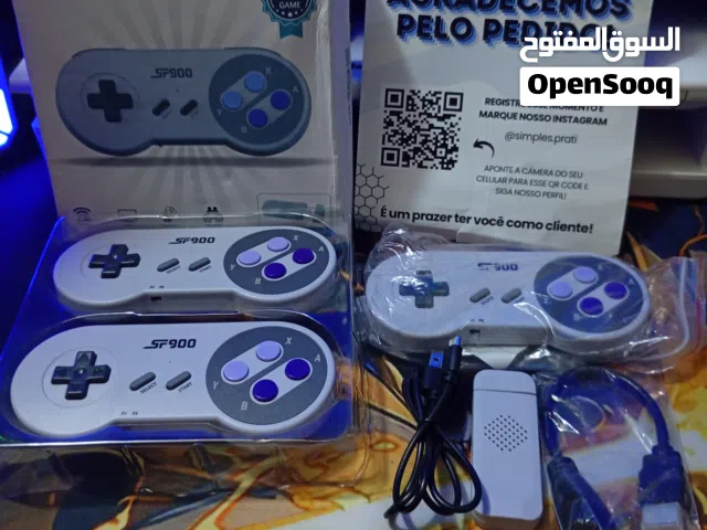 جهاز العاب يحتوي على اكثر من 900 لعبة كلاسيكية من العاب المايكرو و السيكا مناسب للاطفال و للكبار