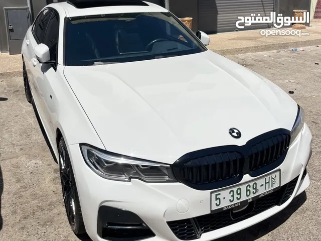 BMW 330e ترخيص 2020 اصل m package