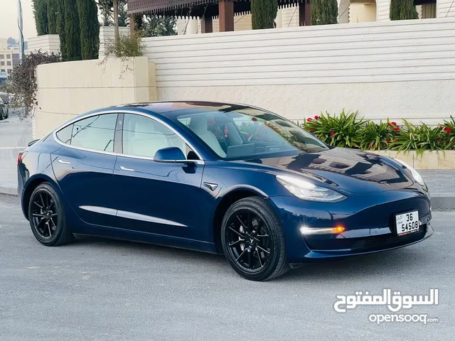 تسلا 2018 مميزة