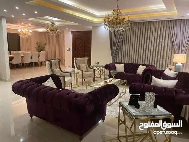 600 m2 5 Bedrooms Villa for Sale in Amman Al-Dmenah