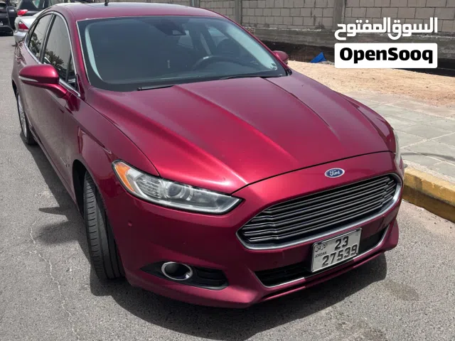 2013 فورد فيوجن Titanium