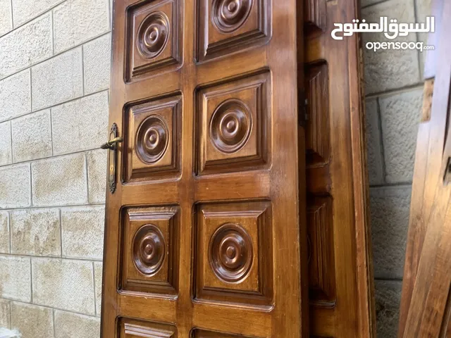 باب خشب للبيع