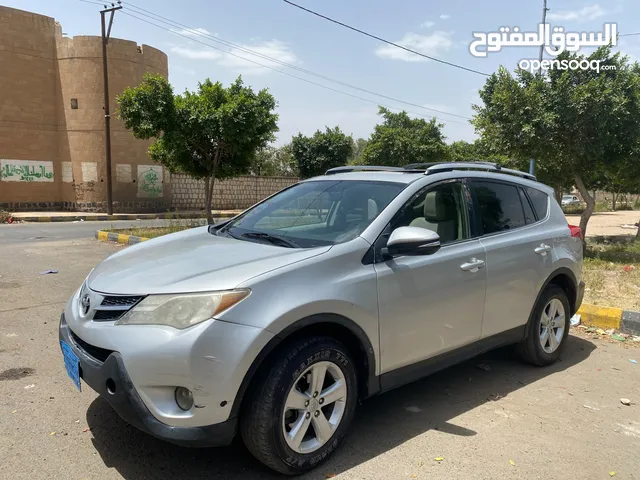 Used Toyota RAV 4 in Sana'a