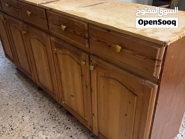 دولاب وكنبة 150 دينار