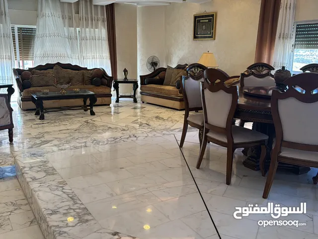412 m2 3 Bedrooms Apartments for Rent in Amman Jubaiha