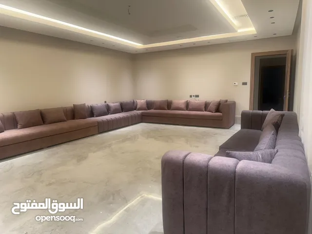 للبيع طقم كنفات جديد