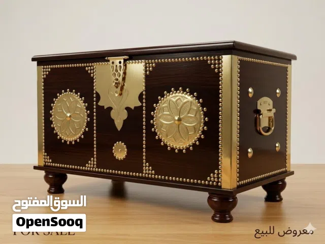 للبيع صندوق جديد بالتغليف