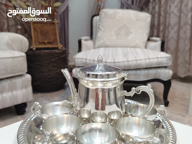 طقم ابريق وكاسات مطلي فضة