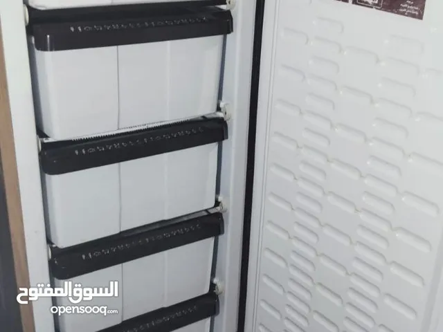 ديب فريزر السكا 5درج استعمال نظيف بلزق الشركه بدون اى اعطال او صيانه