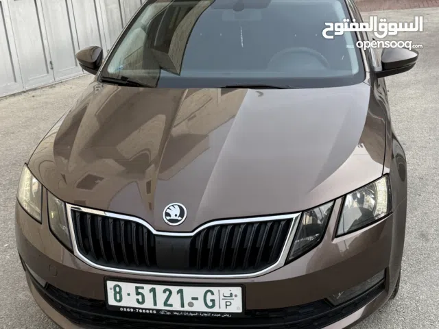 سكودا اوكاتفيا 1500 بنزين