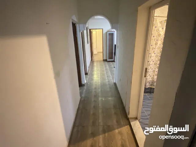 1500 m2 4 Bedrooms Apartments for Rent in Tripoli Gorje