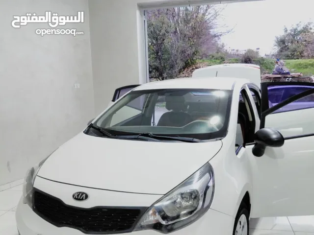 Kia rio 2015 /فحص نخب فلل بدون فتحة سعر حرررق مرخصة ومامنة اتوماتيك برايڤت