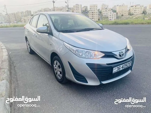 يارس2019وارد الفطيم(تحدي اقل الاسعار)محرك1500cc-vvti فحص كامل بدون ملاحظات7غيار CVTنظامECOجمرك جديد