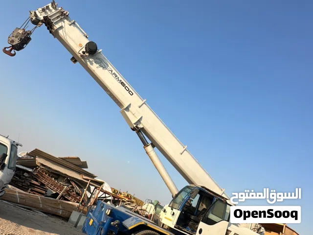 للبيع كرين مانوتو ايطالي60 طن