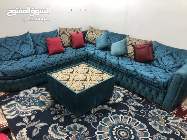 For sale sofa set with carpet