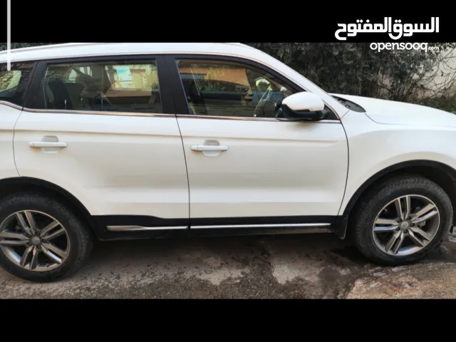 جيلي امكراند X7سبورت موديل 2021 سعة المحرك: 2.4 لتر – 4 سلندر  ا