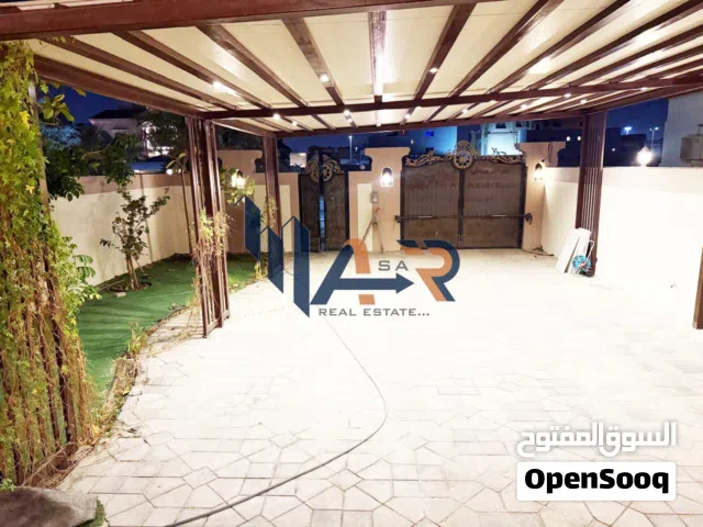 Spacious Villa Private Entrance Yard Prime Location فيلا للايجار بمدينه خليفه - مدخل مستقل حوش