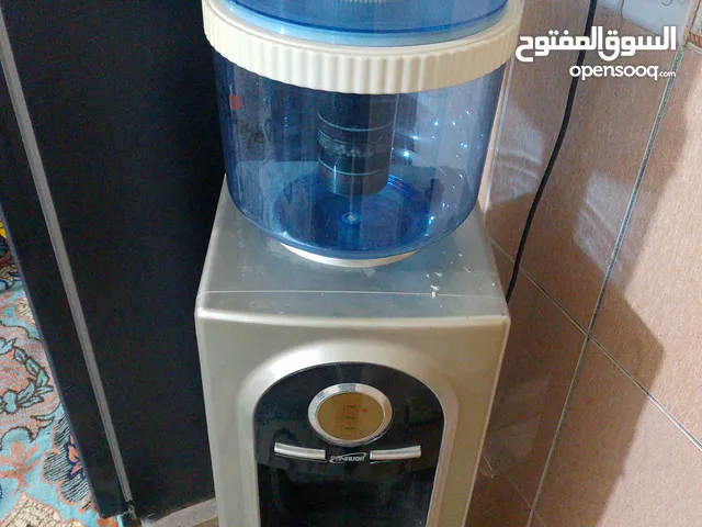 براد مستعمل نظيف ومفلتر مياه و يبرد المياه للبيع
